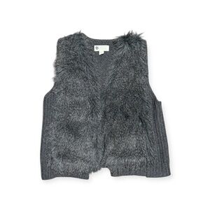037 HUDSON’S BAY COMPANY Vintage Women’s Faux Fur Knitted Vest - Grey, Small